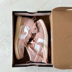Jordan 1 mid se toddler legend Pink and White High-Top Sneakers with Air Jordan
